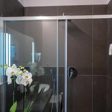 Astoria Болонья