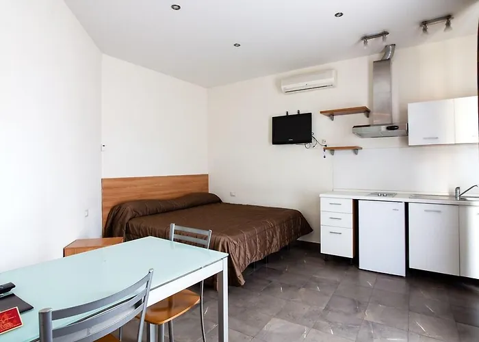 Astoria * Bologne